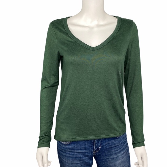 American Eagle Outfitters Tops - NEW America Eagle Green Soft Shirt Size S